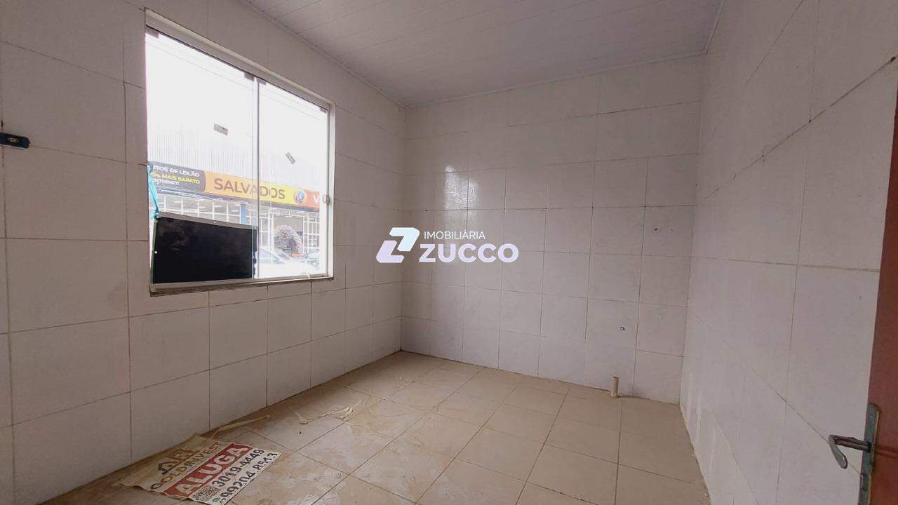 Casa comercial para aluguel no Primeiro de Maio: 