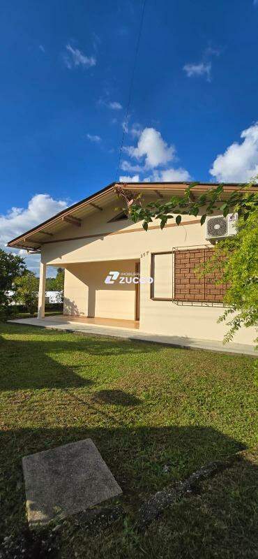Casa à venda no São Pedro: 