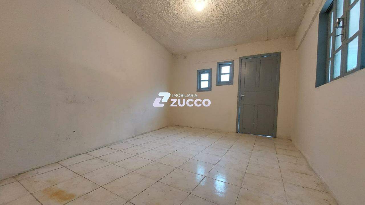Casa à venda no Primeiro de Maio: 