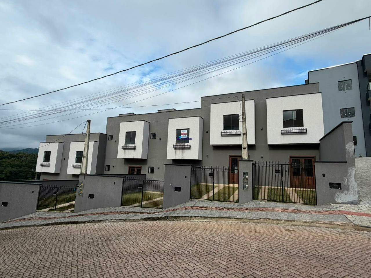 Casa para aluguel no Águas Claras: 