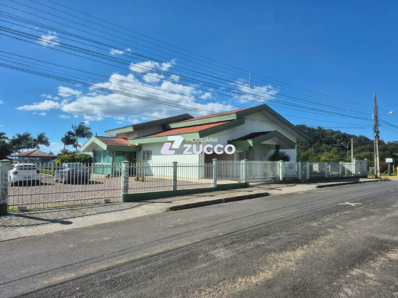 Casa à venda no Santa Terezinha: 