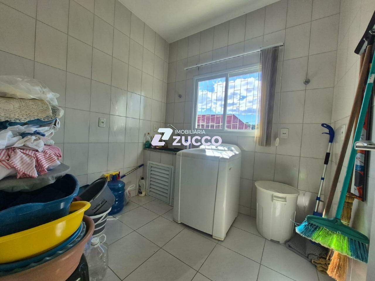 Casa à venda no Santa Terezinha: 
