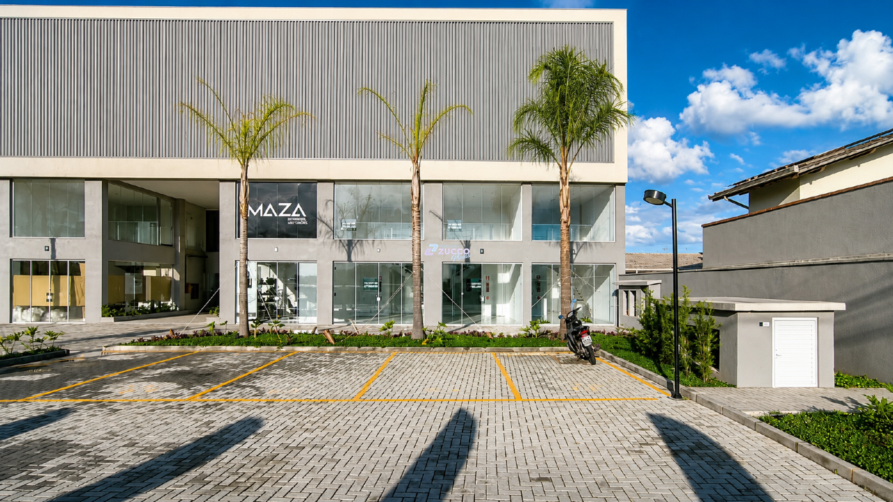 Sala comercial à venda no Tabuleiro: 
