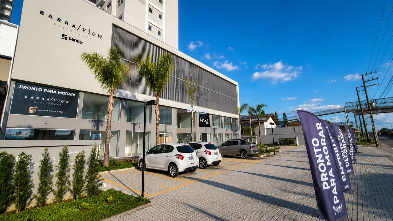 Sala comercial à venda no Tabuleiro: 