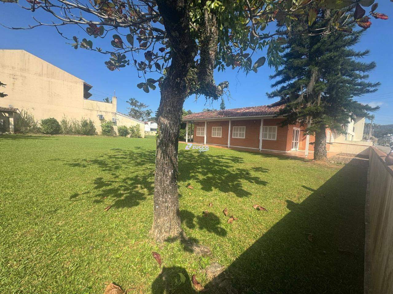 Terreno à venda no Centro: 