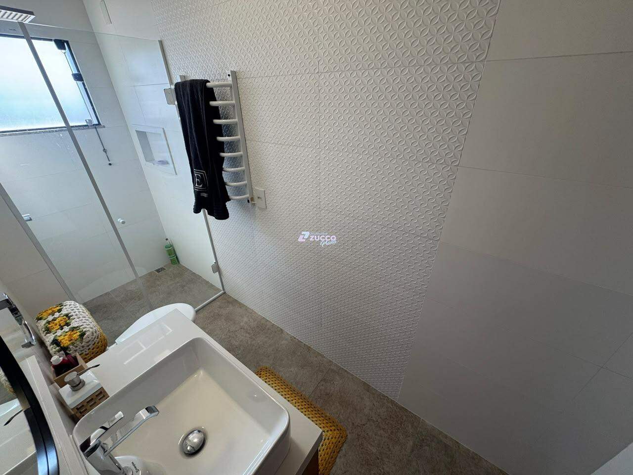 Apartamento à venda no Bairro Itacolomi: 