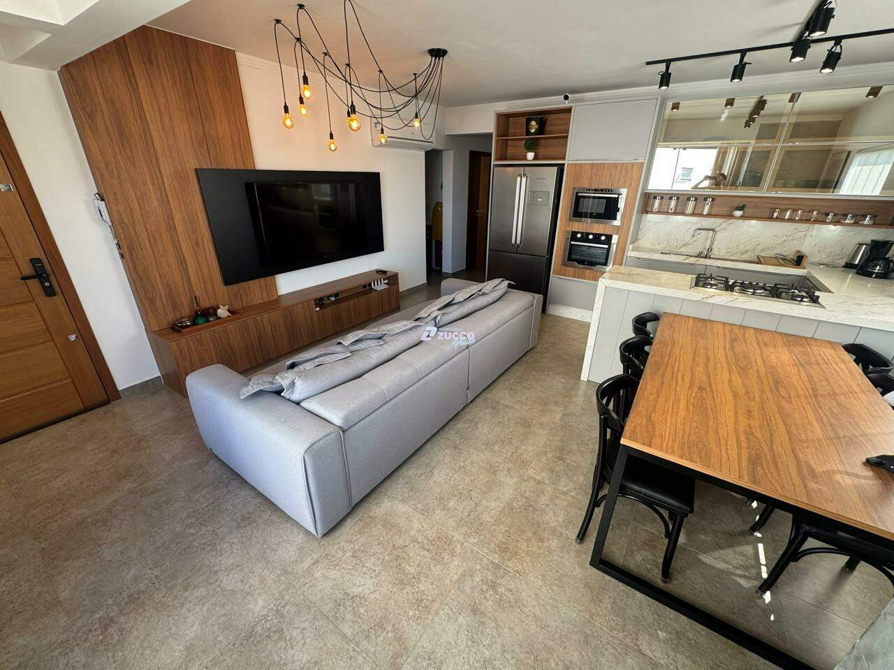 Apartamento à venda no Bairro Itacolomi: 