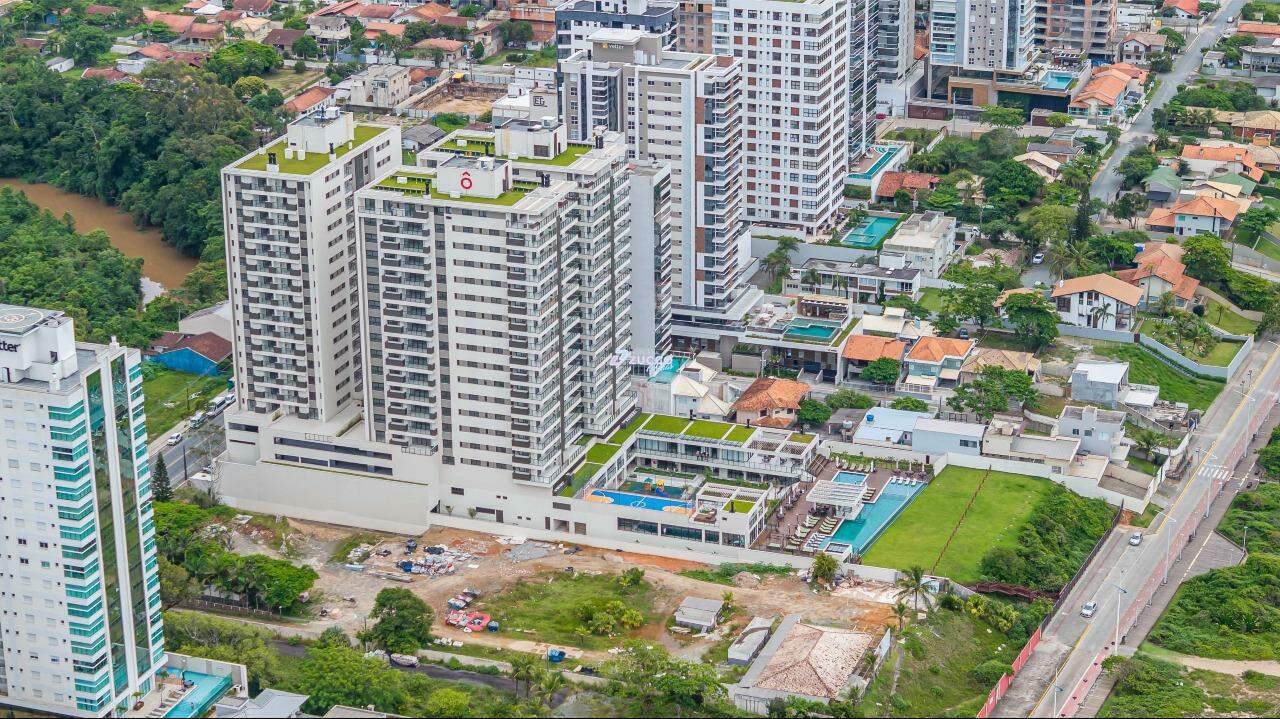 Apartamento à venda no Bairro Itacolomi: 