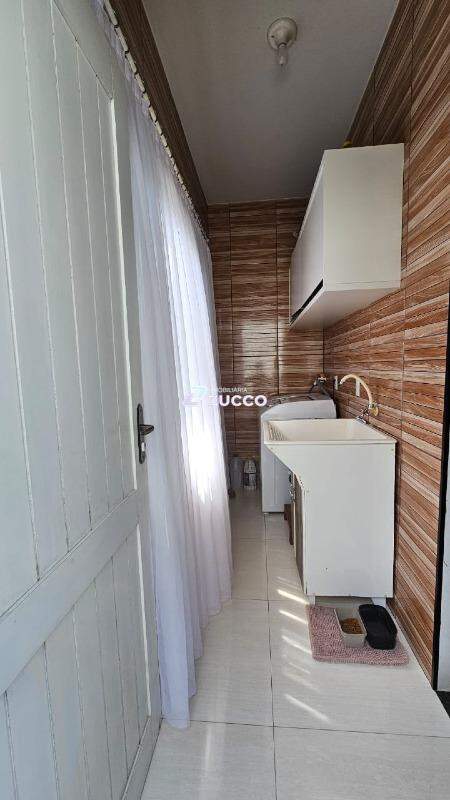 Casa à venda no Cedrinho: 