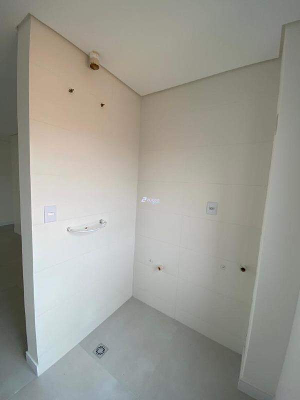 Apartamento à venda no Itajuba: 