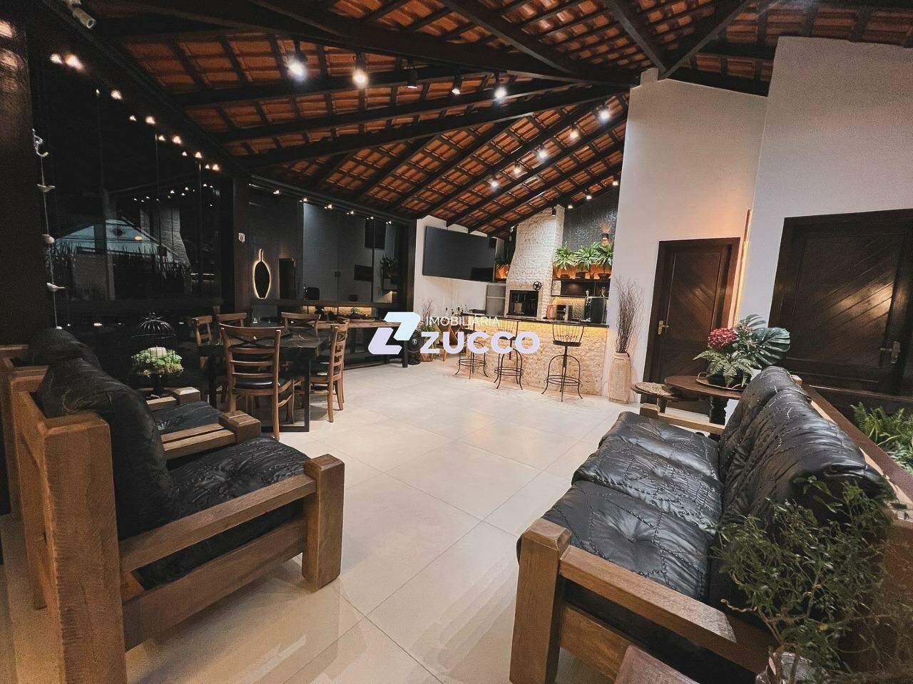 Casa à venda no Guarani: 