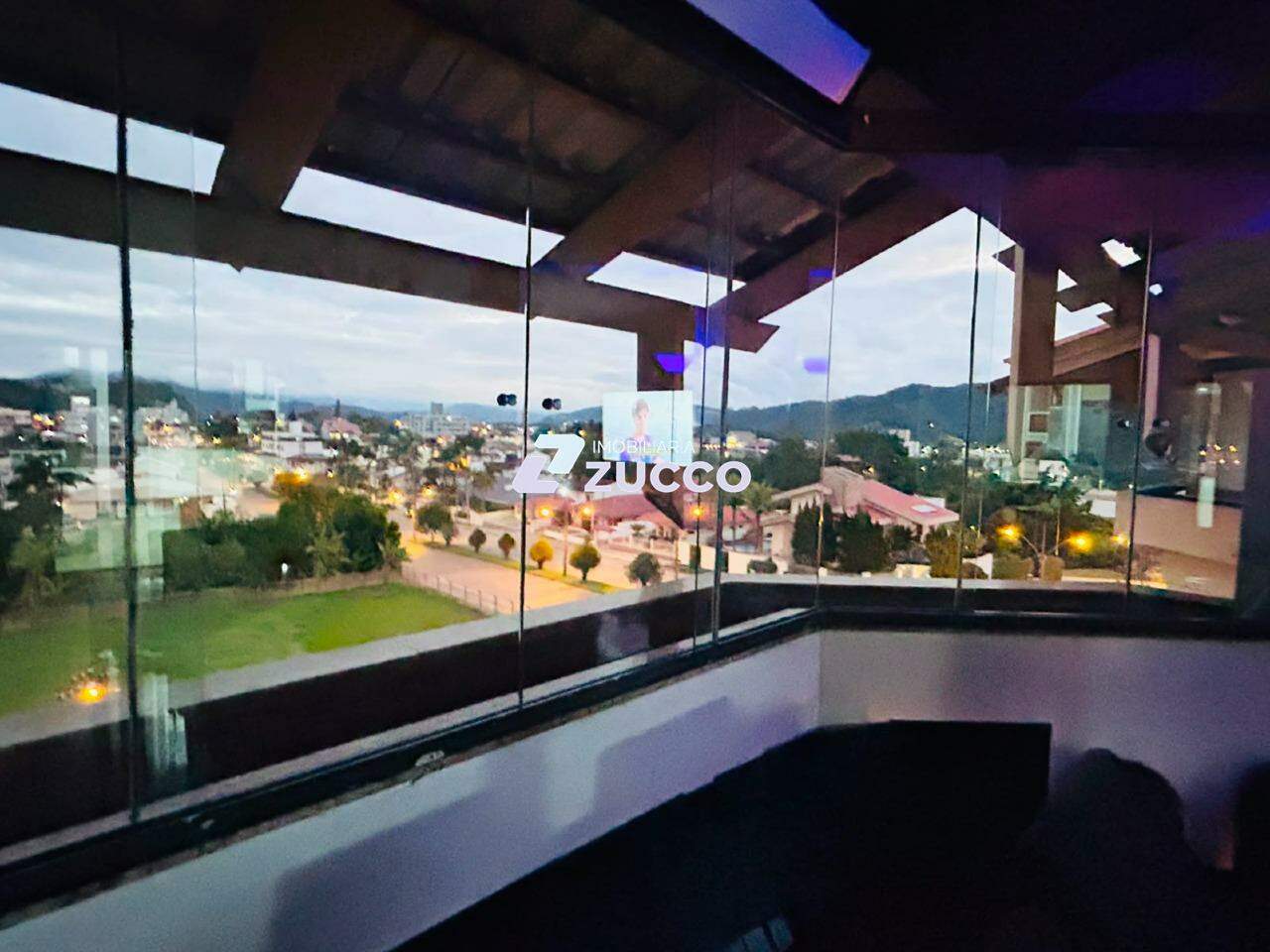 Apartamento à venda no Jardim Maluche: 