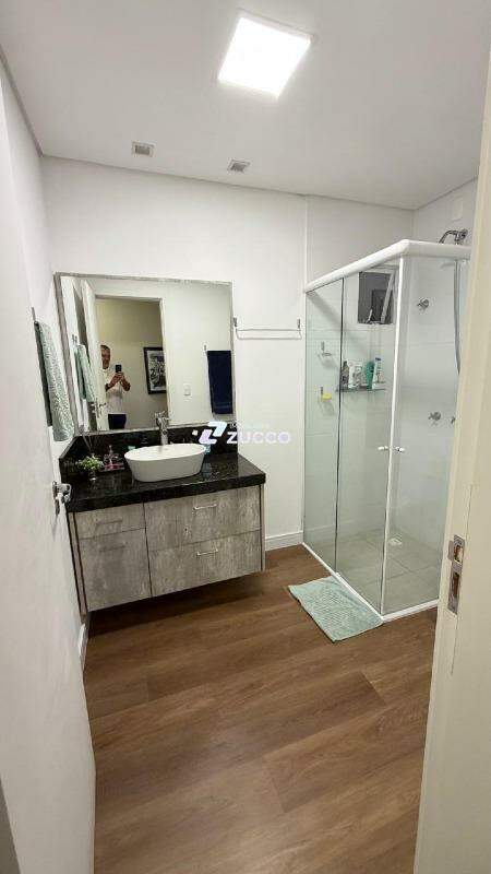 Apartamento à venda no Centro 1: 