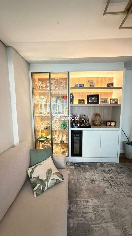 Apartamento à venda no Centro 1: 