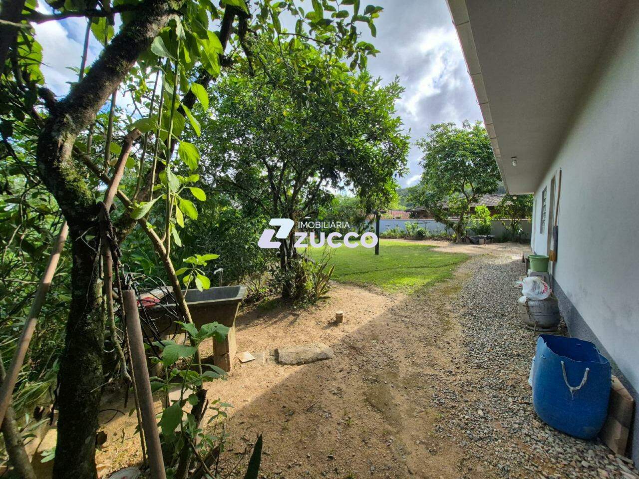 Casa à venda no Limeira Baixa: 
