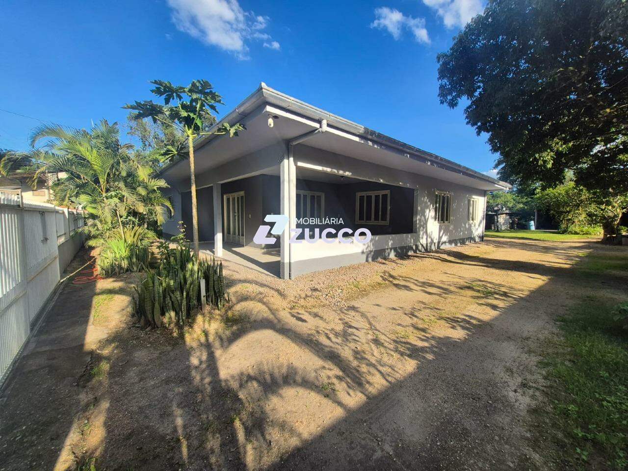 Casa à venda no Limeira Baixa: 