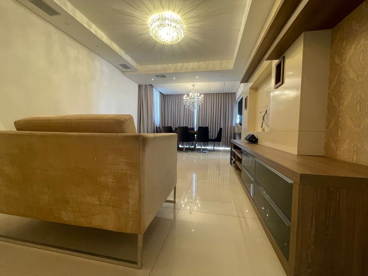 Apartamento à venda no Centro 1: 