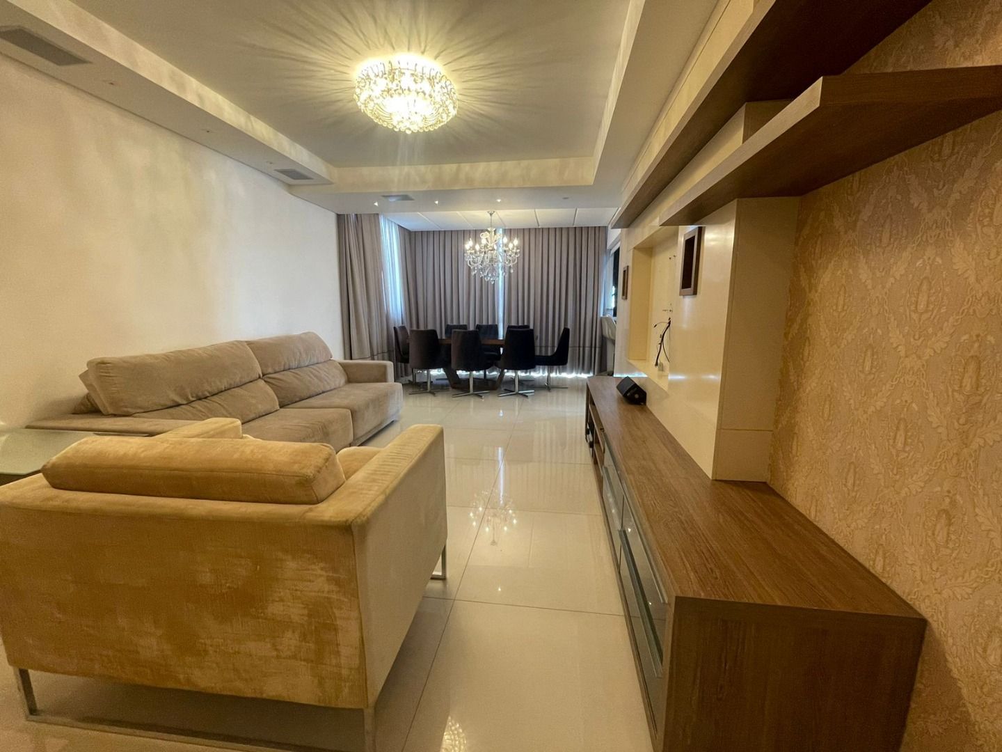 Apartamento à venda no Centro 1: 