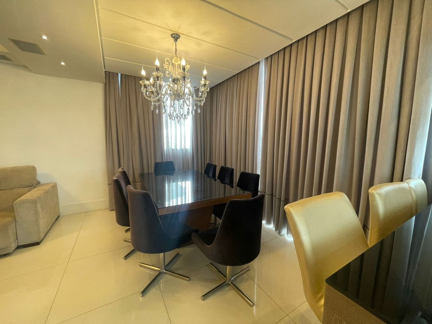 Apartamento à venda no Centro 1: 