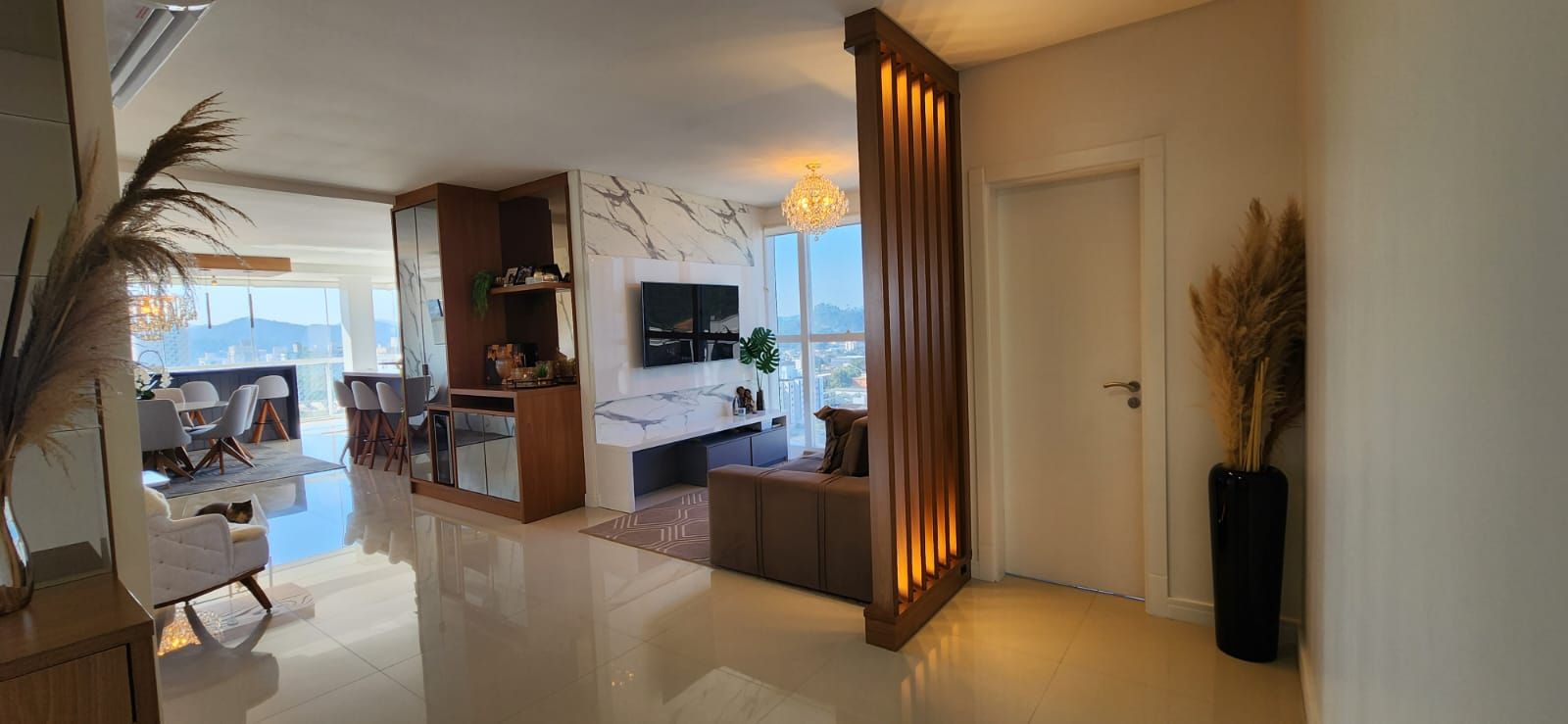 Apartamento à venda no Centro 1: 