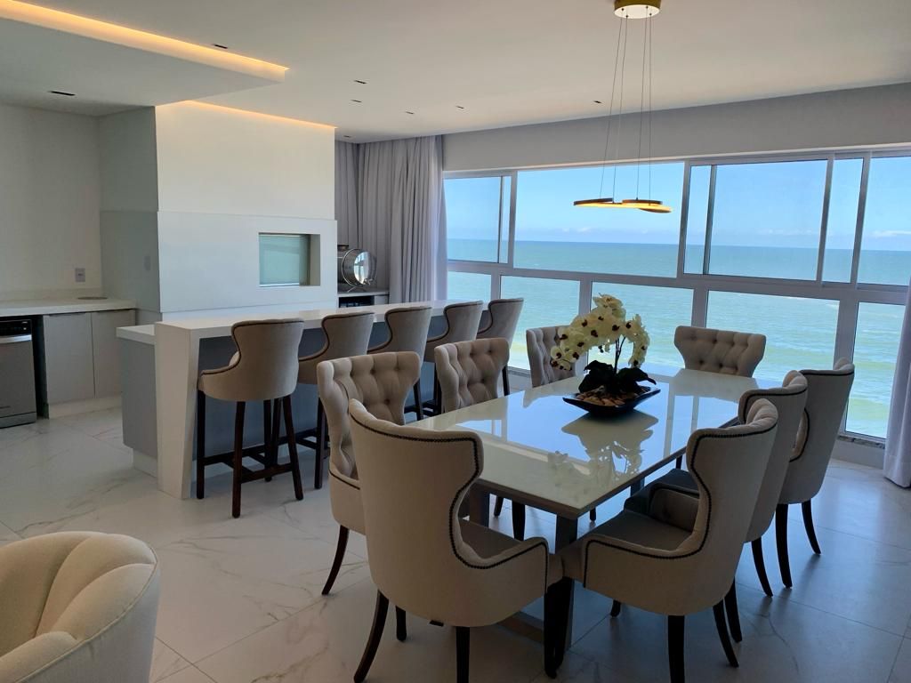 Apartamento à venda no Beira Mar: 