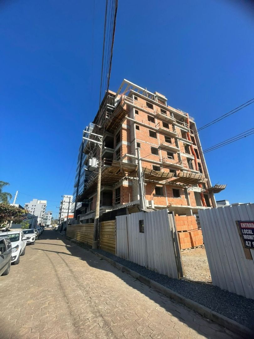 Apartamento à venda no Itajuba: 