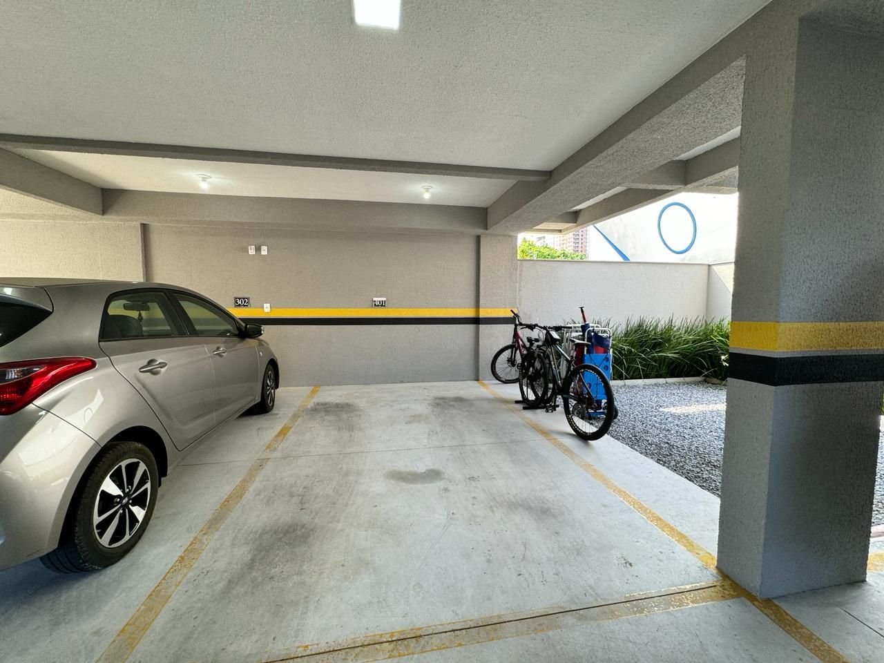 Apartamento à venda no Perequê: 