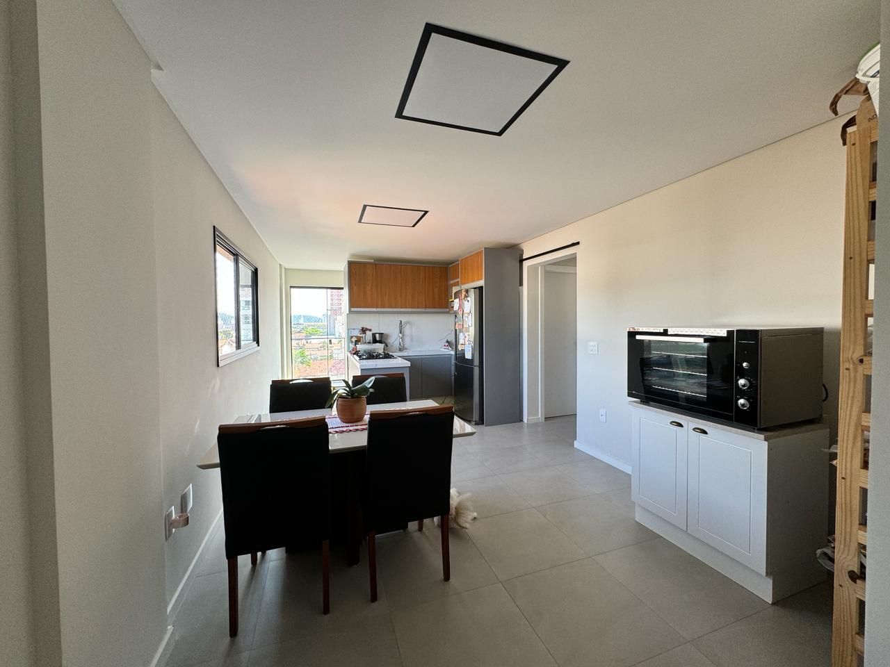 Apartamento à venda no Perequê: 