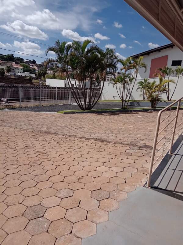 COMERCIAL para aluguel no Nossa Senhora da Abadia: 