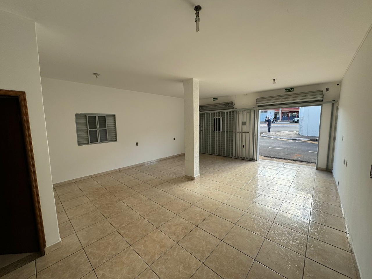 Área Comercial para aluguel no BOM RETIRO: 