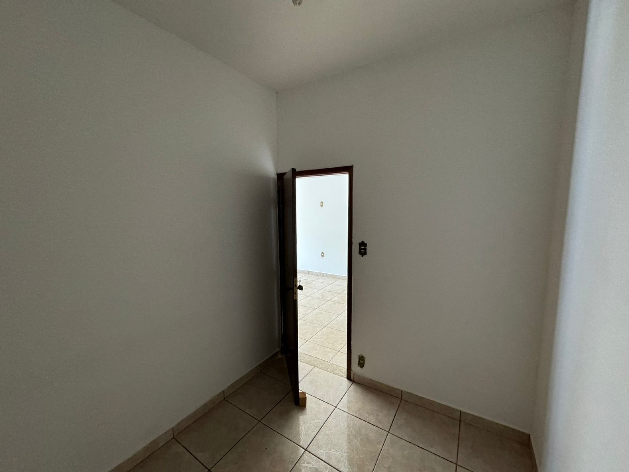 Área Comercial para aluguel no BOM RETIRO: 