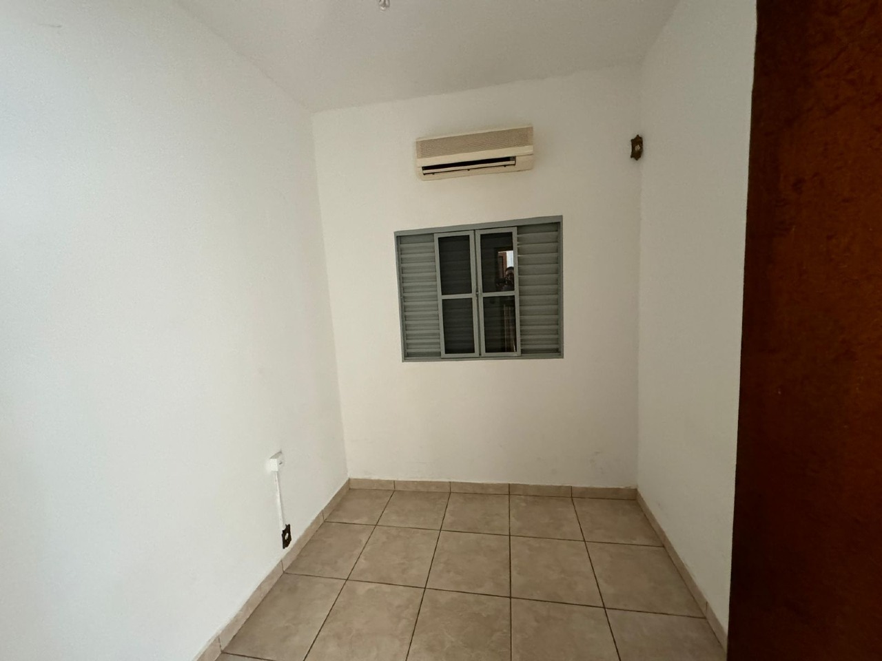 Área Comercial para aluguel no BOM RETIRO: 