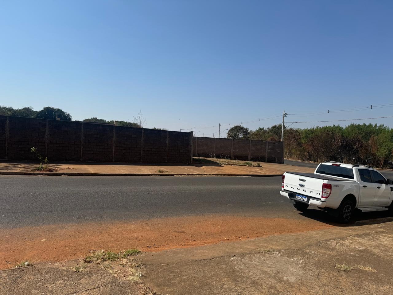 GALPAO/ AREA COMERCIA/ COMERCIAL/ TERREMO para aluguel no Princesa do Sertão: 