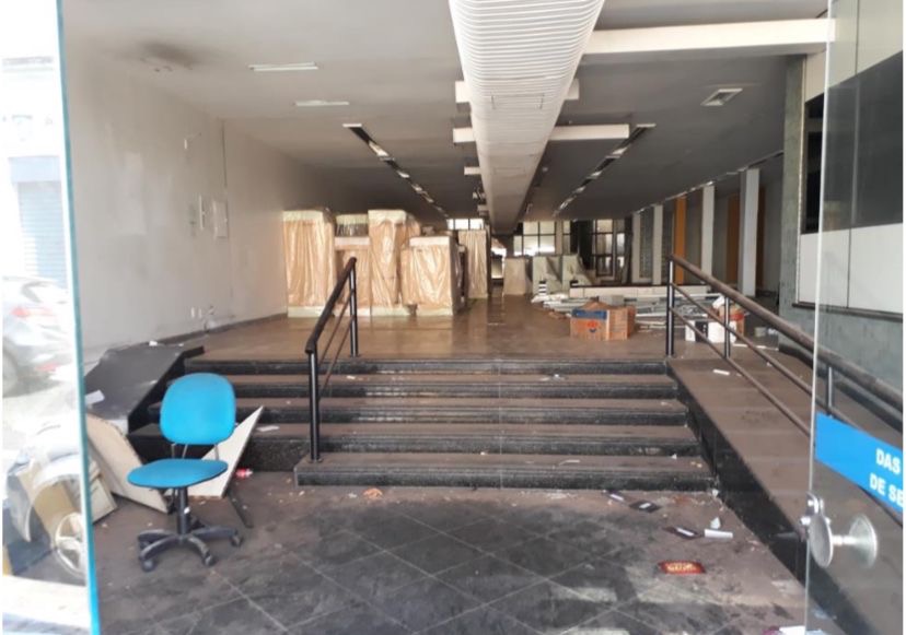 COMERCIAL para aluguel no Centro: 