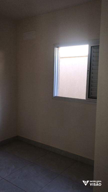 Casa para aluguel no Beija-Flor II: 