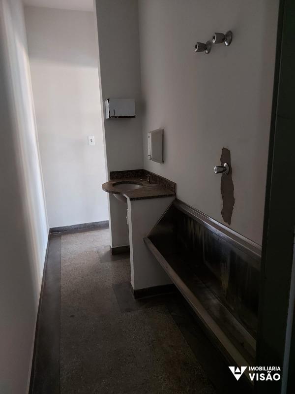 Loja para aluguel no Parque das Américas: 