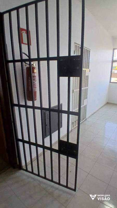 Sala para aluguel no Centro: 
