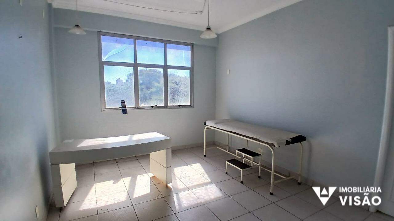 Sala para aluguel no ABADIA: 