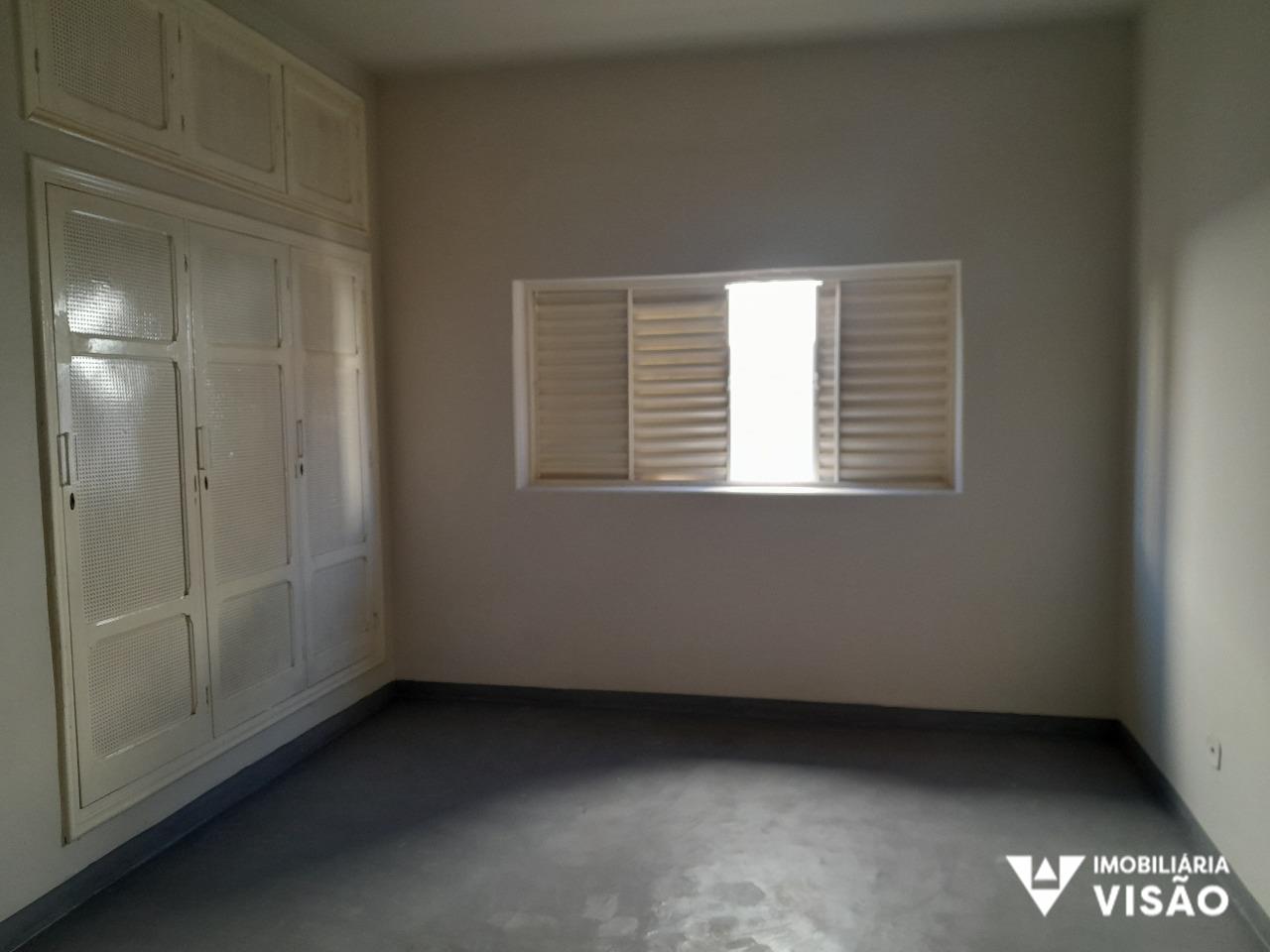 Ponto Comercial para aluguel no Jardim Alexandre Campos: 