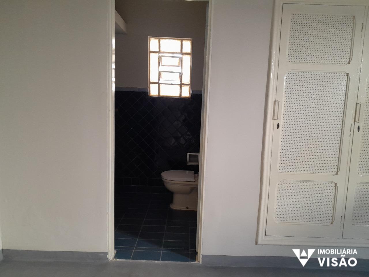 Ponto Comercial para aluguel no Jardim Alexandre Campos: 