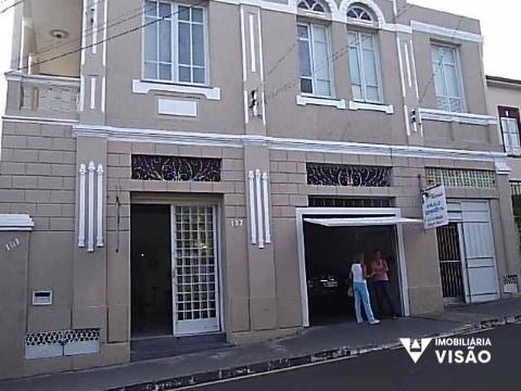 Casa à venda no Centro: 