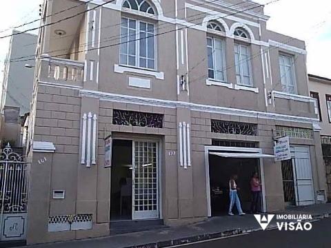 Casa à venda no Centro: 