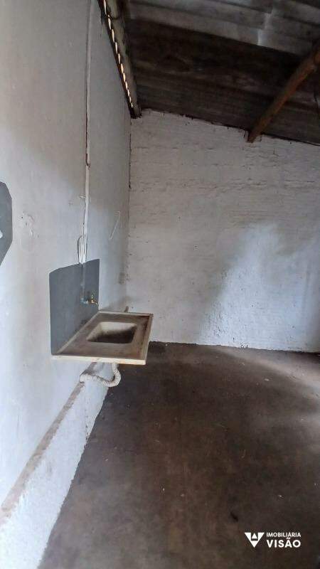 Galpão para aluguel no Mercês: 