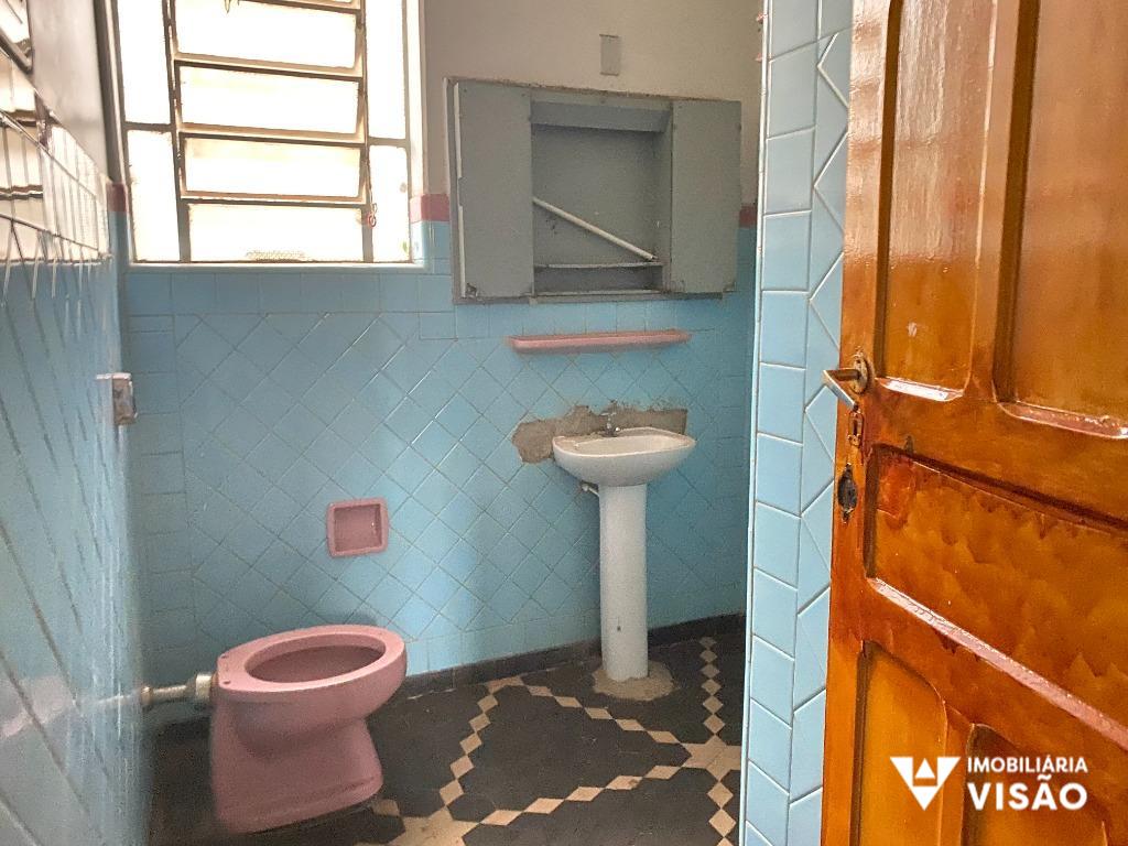 Casa à venda no Centro: 