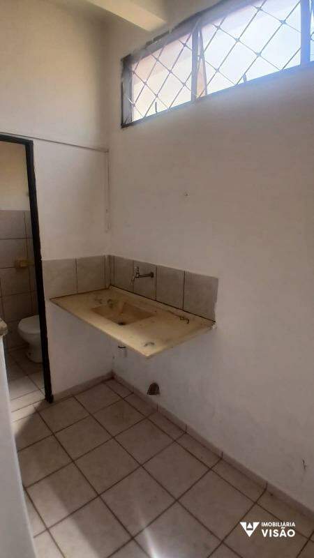 Ponto Comercial para aluguel no Parque das Américas: 