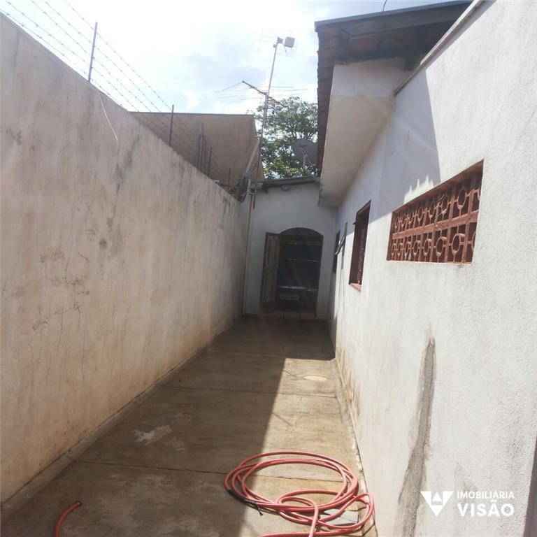 Casa à venda no RESIDENCIAL SILVÉRIO CARTAFINA: 