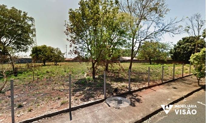 Terreno à venda no Vila Arquelau: 