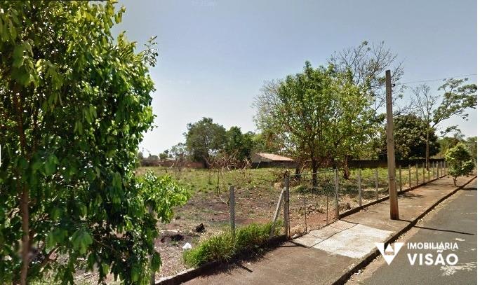 Terreno à venda no Vila Arquelau: 