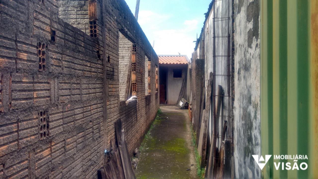 Casa à venda no Amoroso Costa: 