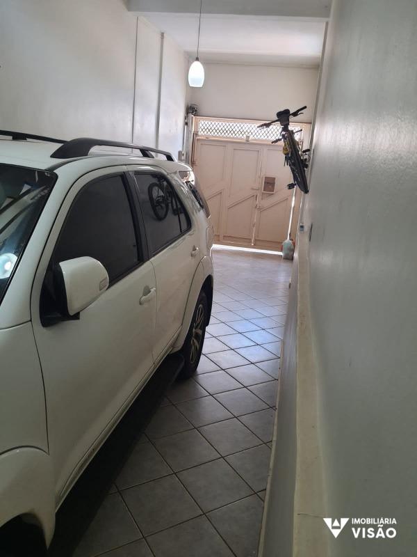 Casa à venda no Mercês: 